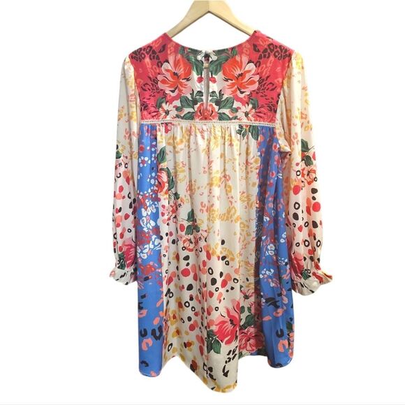Umgee Mixed Print Crochet Ruffle Long Sleeve Dress Size Small - Picture 6 of 12